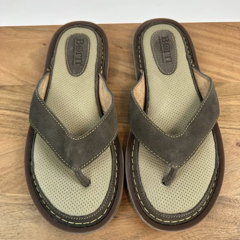 New NWOB Mens Born Owen Distressed Taupe Suede Comfort Flip Flops Sandals Sz 9 M